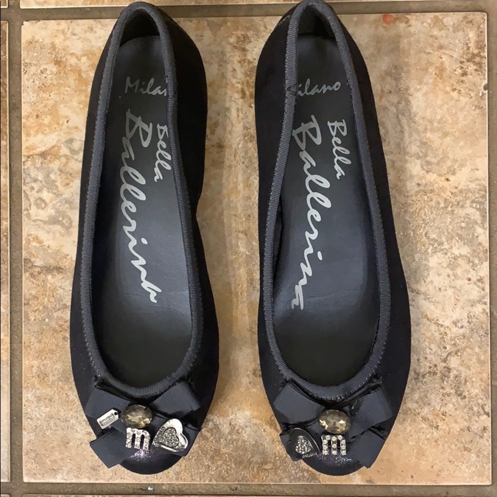 Ballet flats